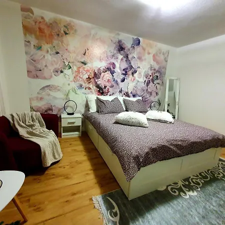 Flowerroom Con Bagno Privato Affittacamere *